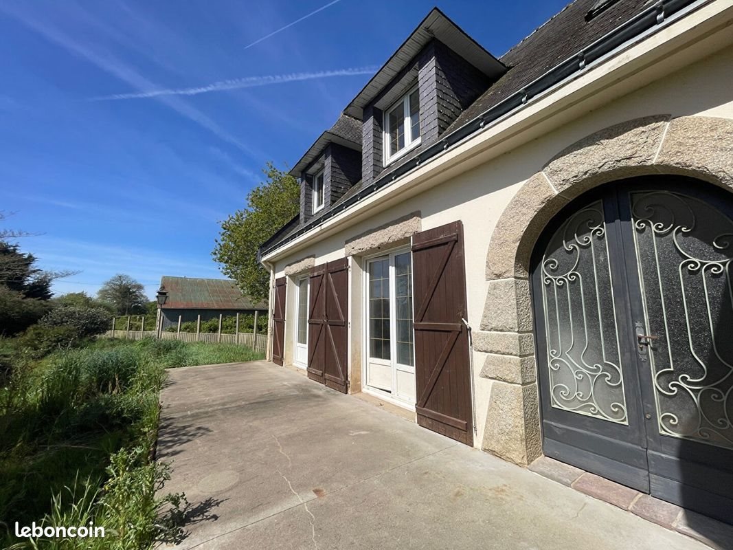 Maison à vendre, 205m², Meslan