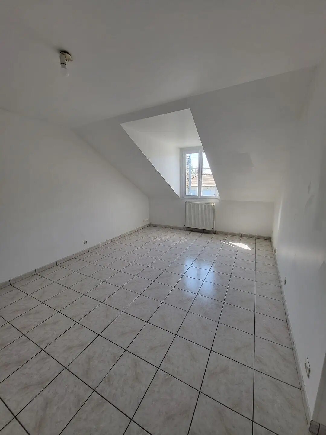 Appartement à louer, 46m², Montry