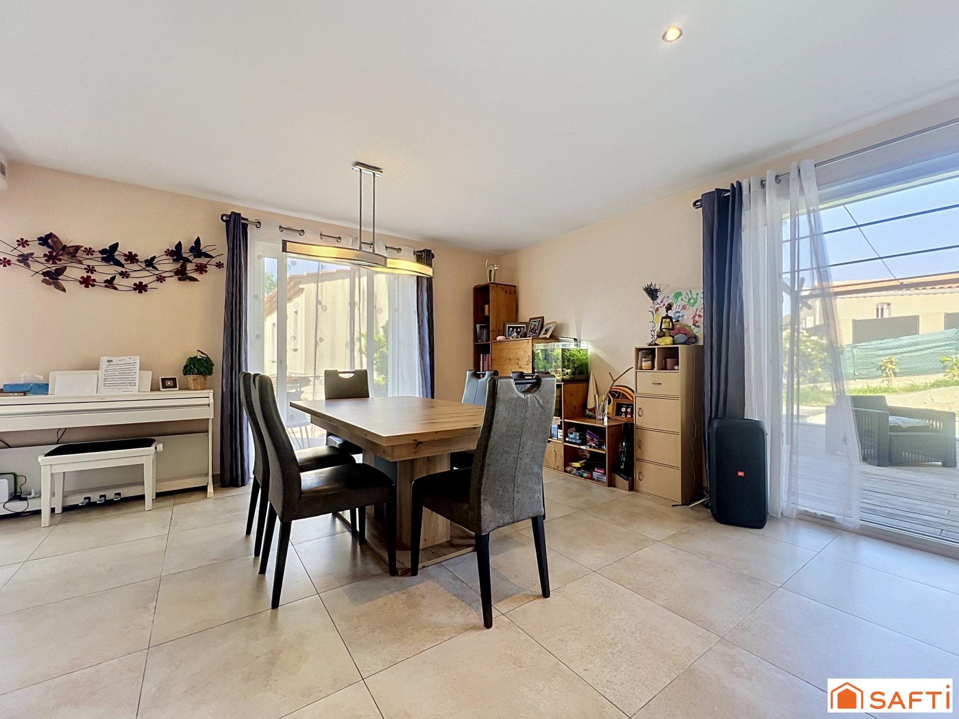 Maison à vendre, 100m², La Roquette-sur-Siagne