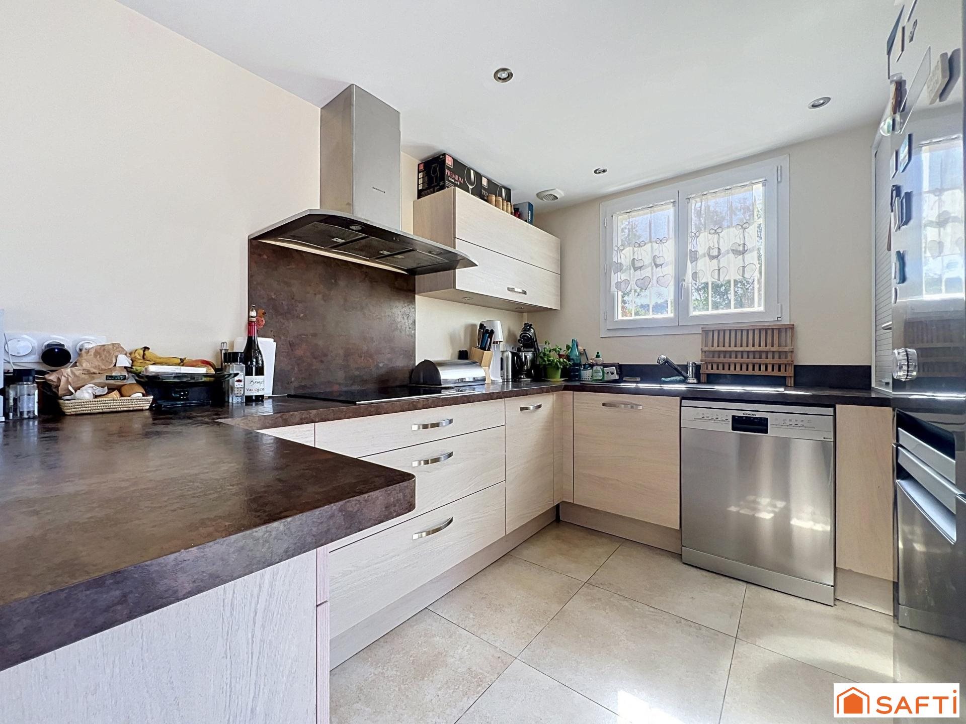 Maison à vendre, 100m², La Roquette-sur-Siagne