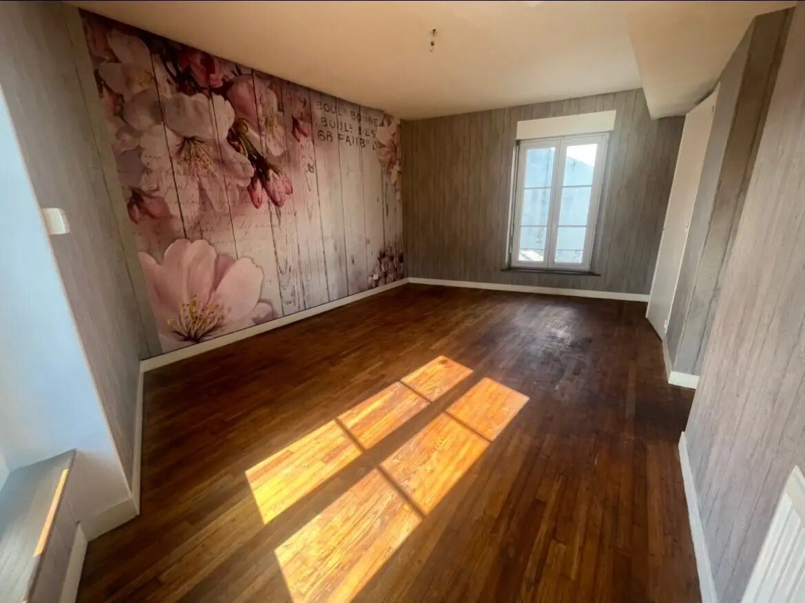 Maison à vendre, 97m², Saint-Hilaire-du-Harcouët