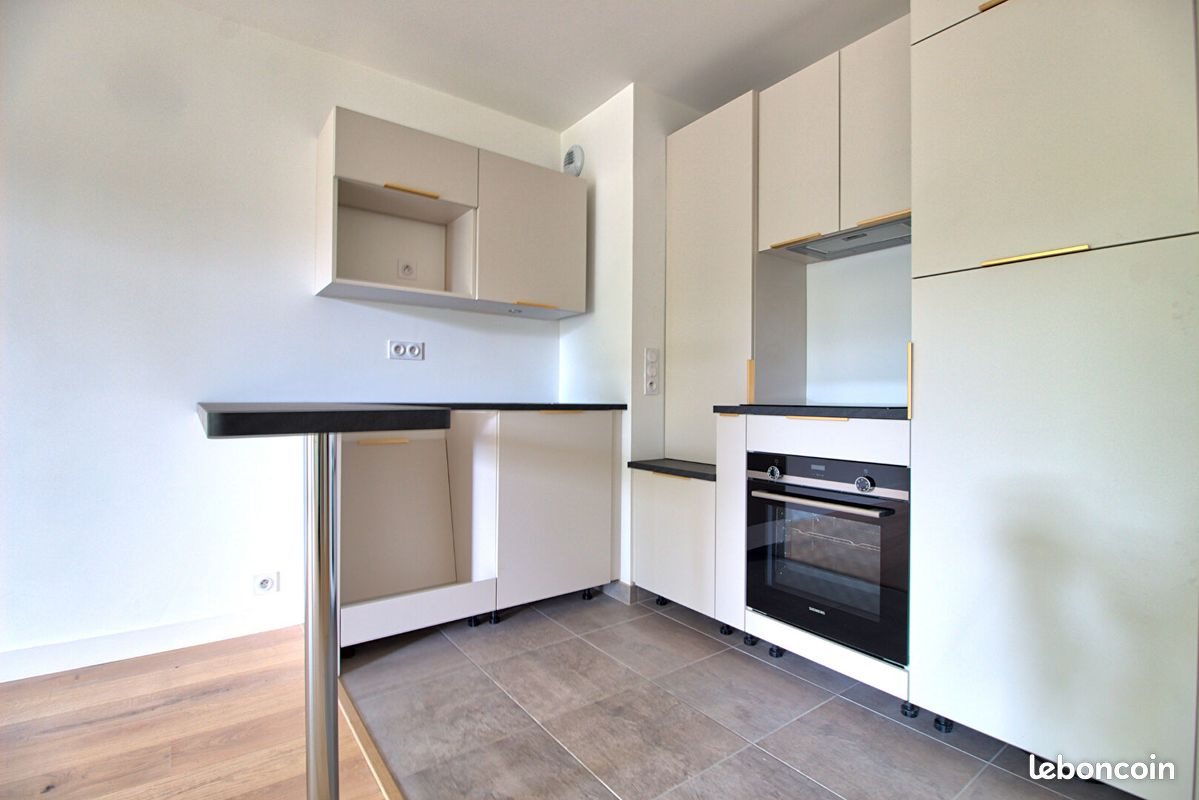 Appartement à louer, 68m², Bruz