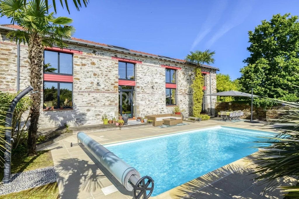 Maison à vendre, 246m², Le Pellerin