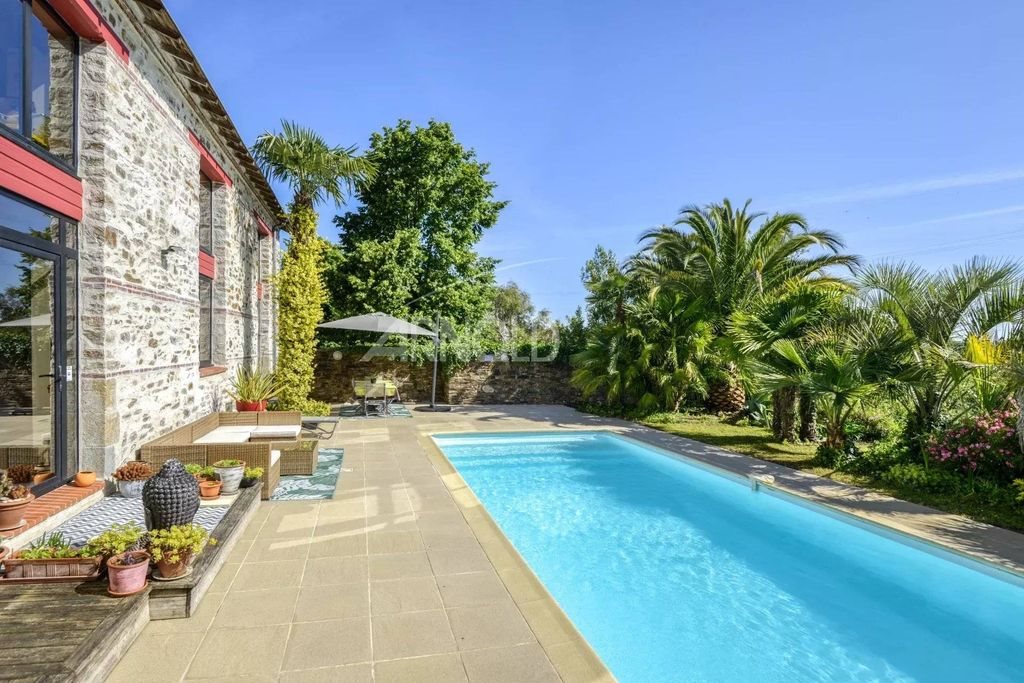 Maison à vendre, 246m², Le Pellerin
