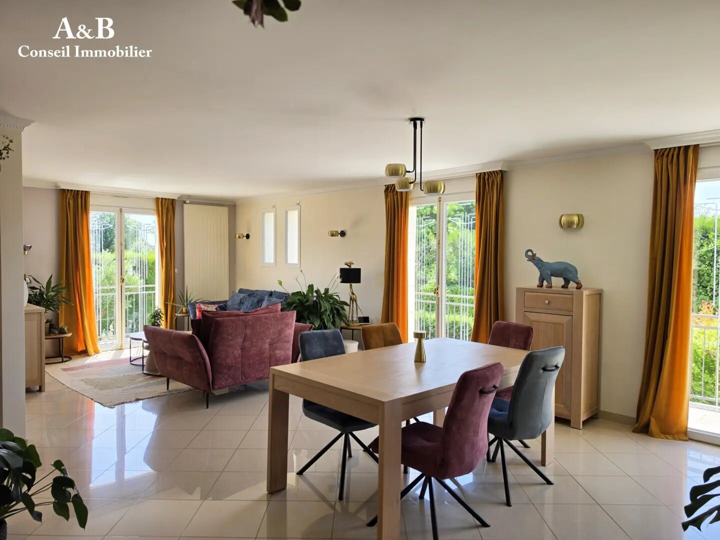 Maison à vendre, 316m², Saint-Thibault