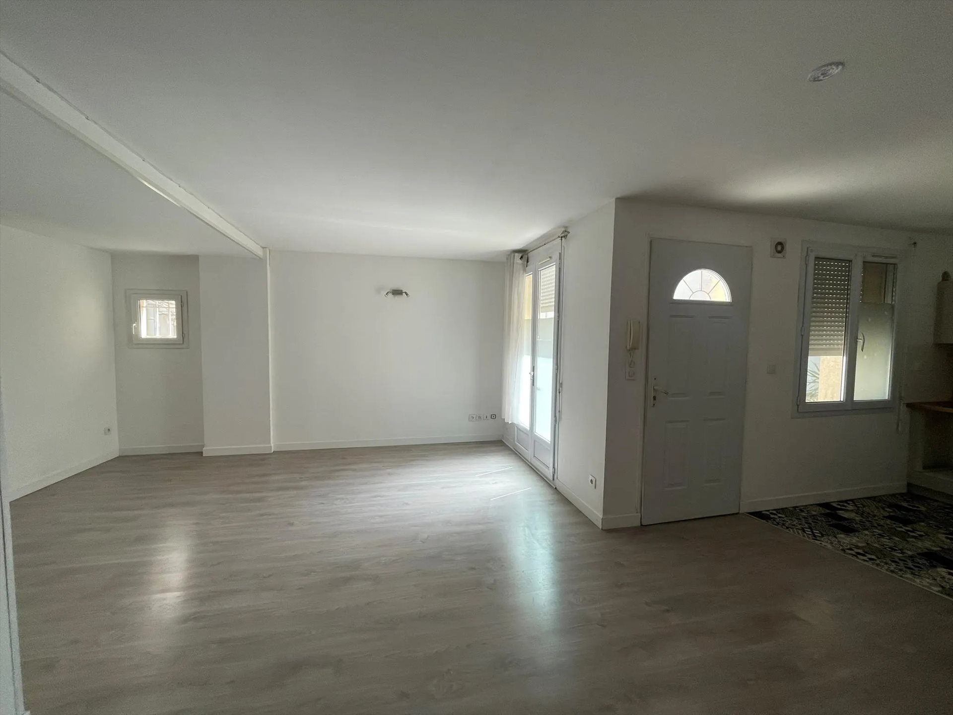 Appartement à louer, 53m², Nîmes