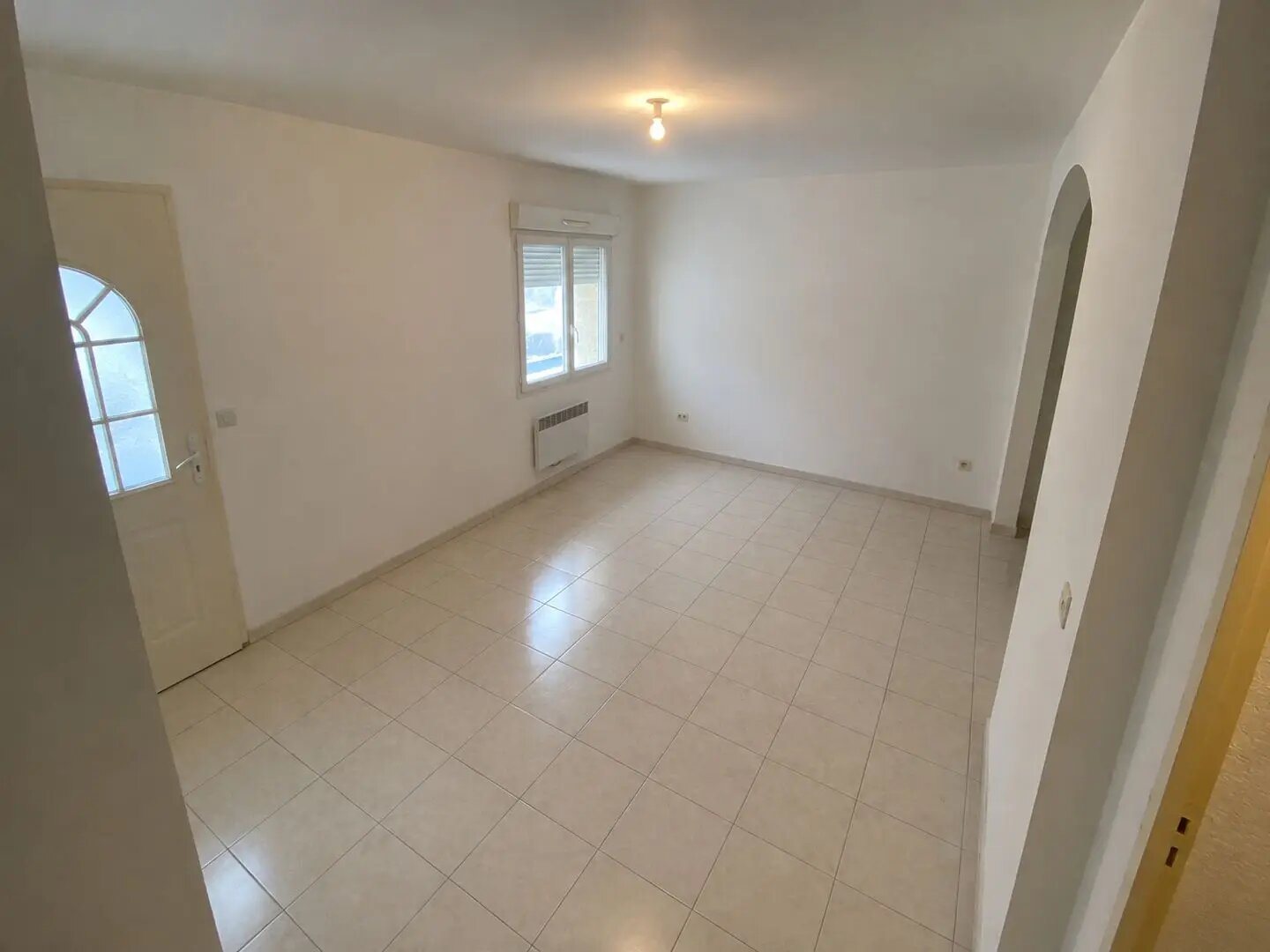 Maison à louer, 57m², Saint-Sériès