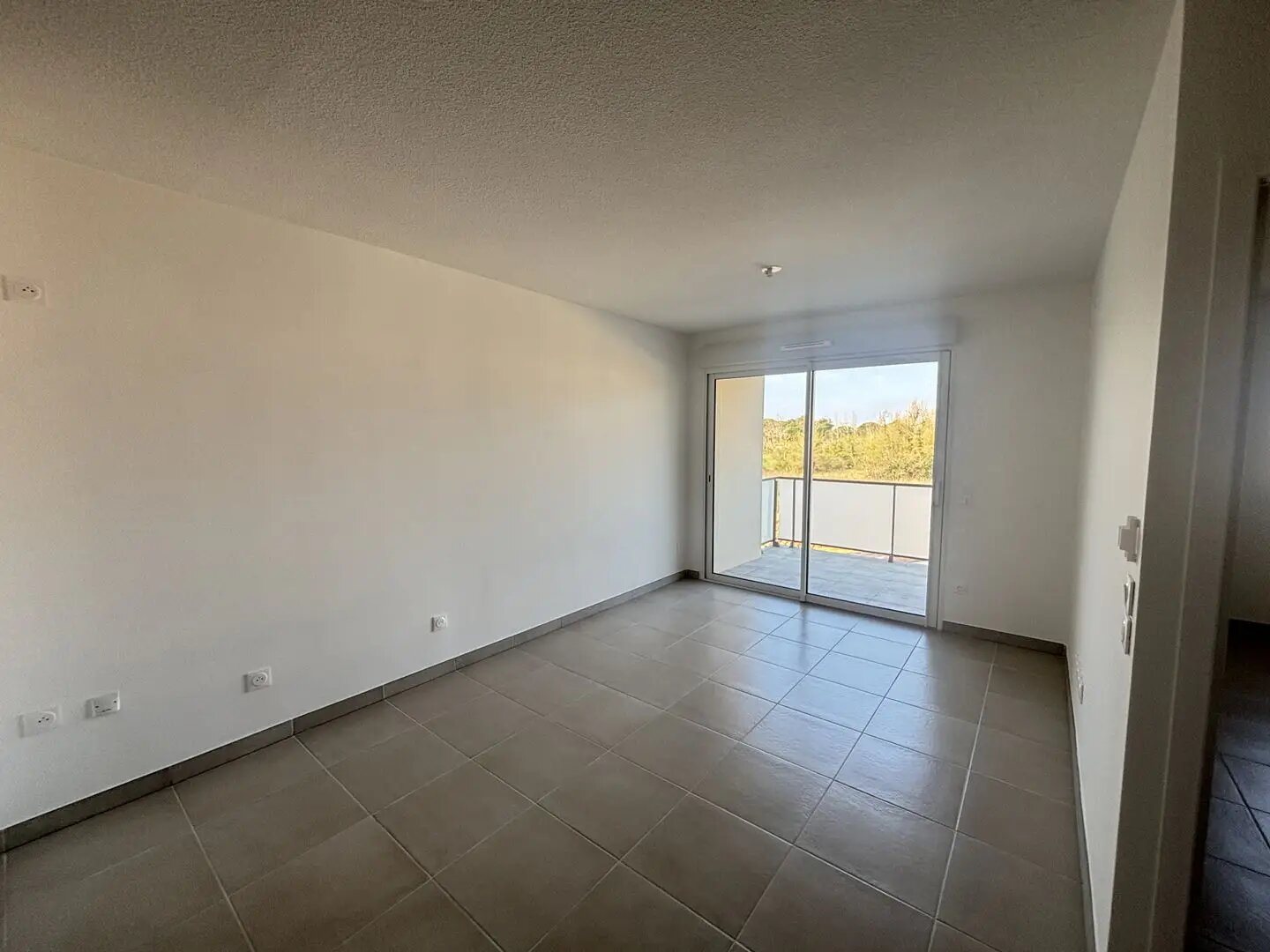 Appartement à louer, 39m², Vias