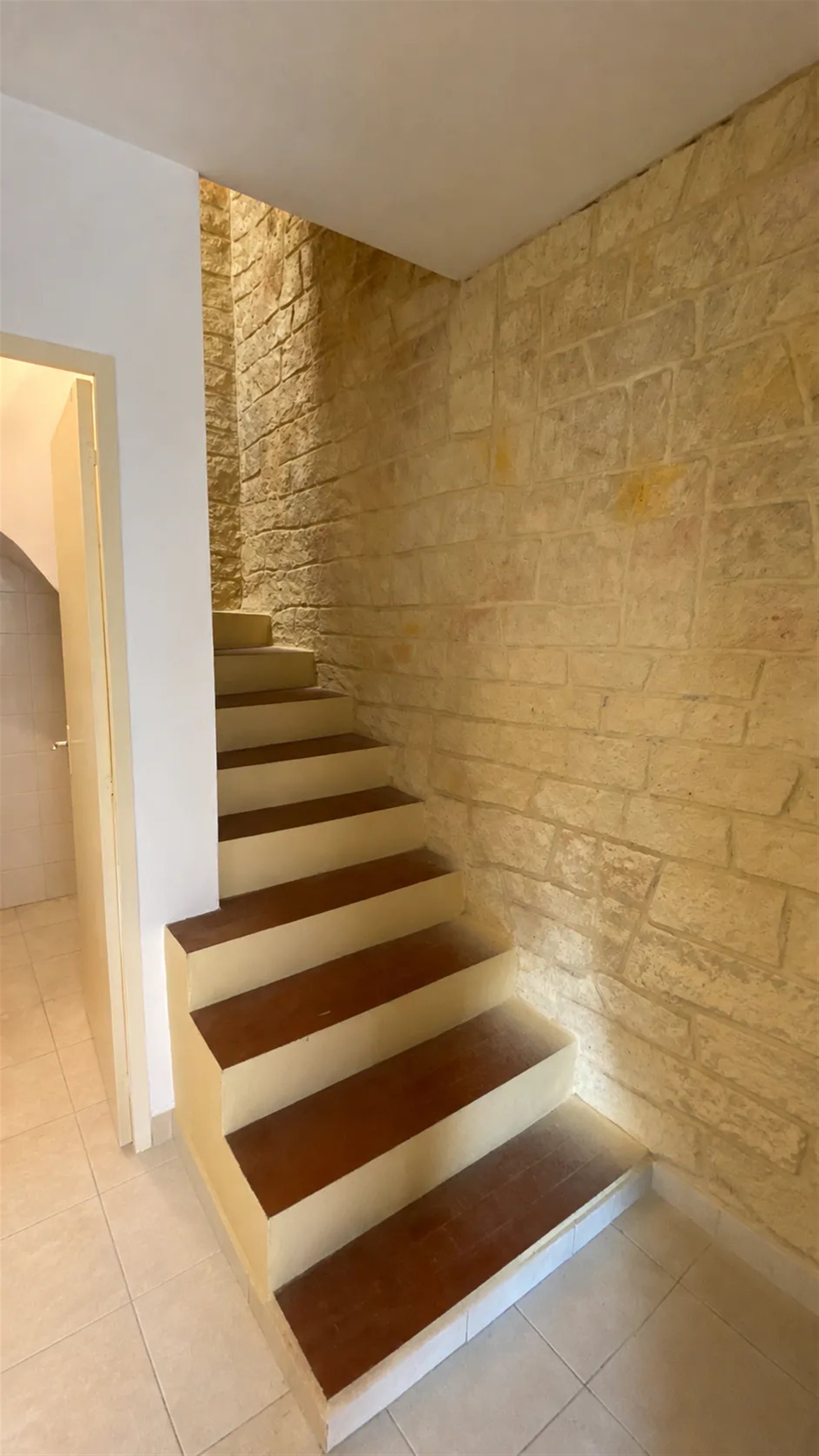 Maison à louer, 57m², Saint-Sériès