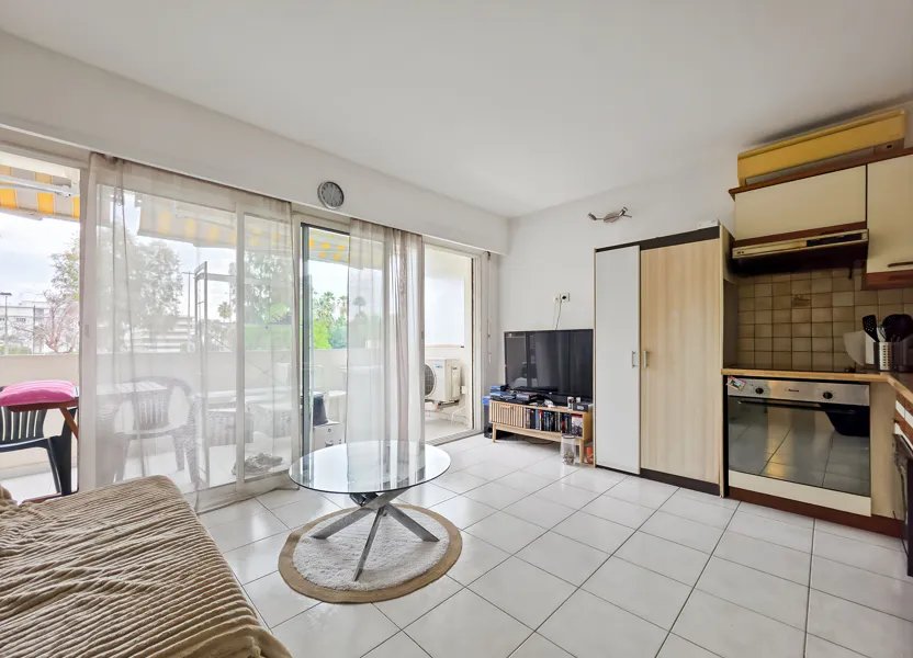 Appartement à louer, 26m², Cannes