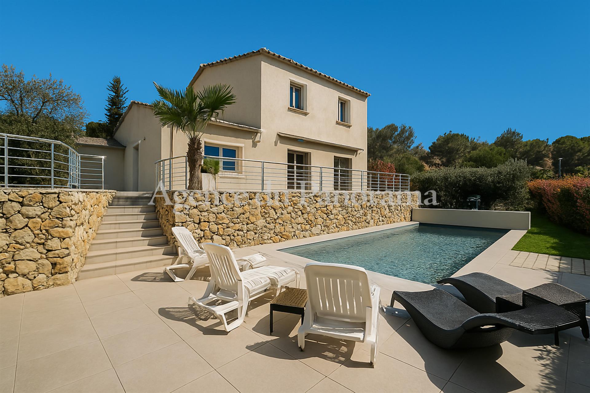 Maison à vendre, 145m², Peymeinade