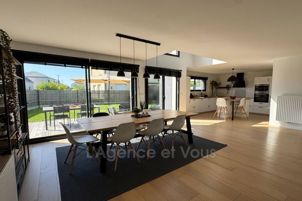 Maison à vendre, 127m², Saint-Coulomb