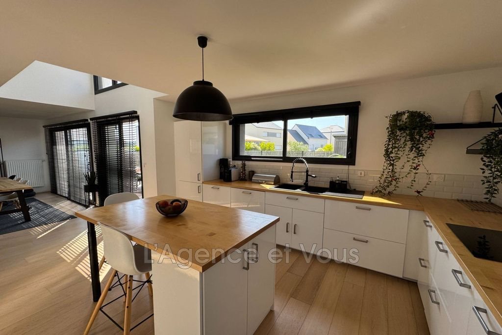 Maison à vendre, 127m², Saint-Coulomb