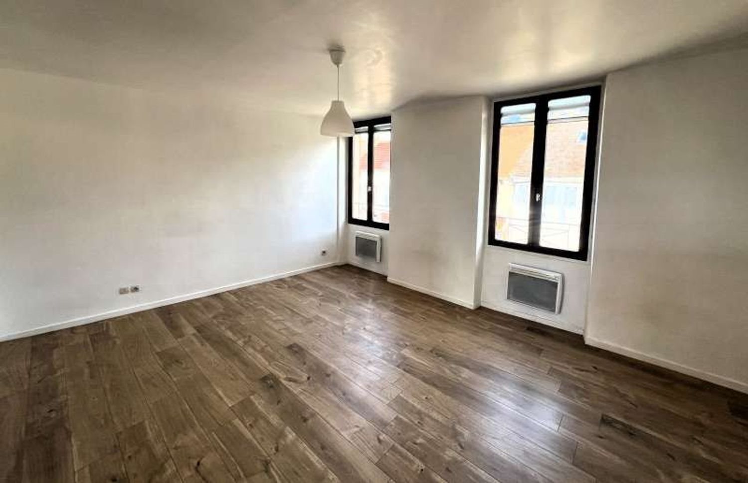 Appartement à louer, 28m², Septeuil