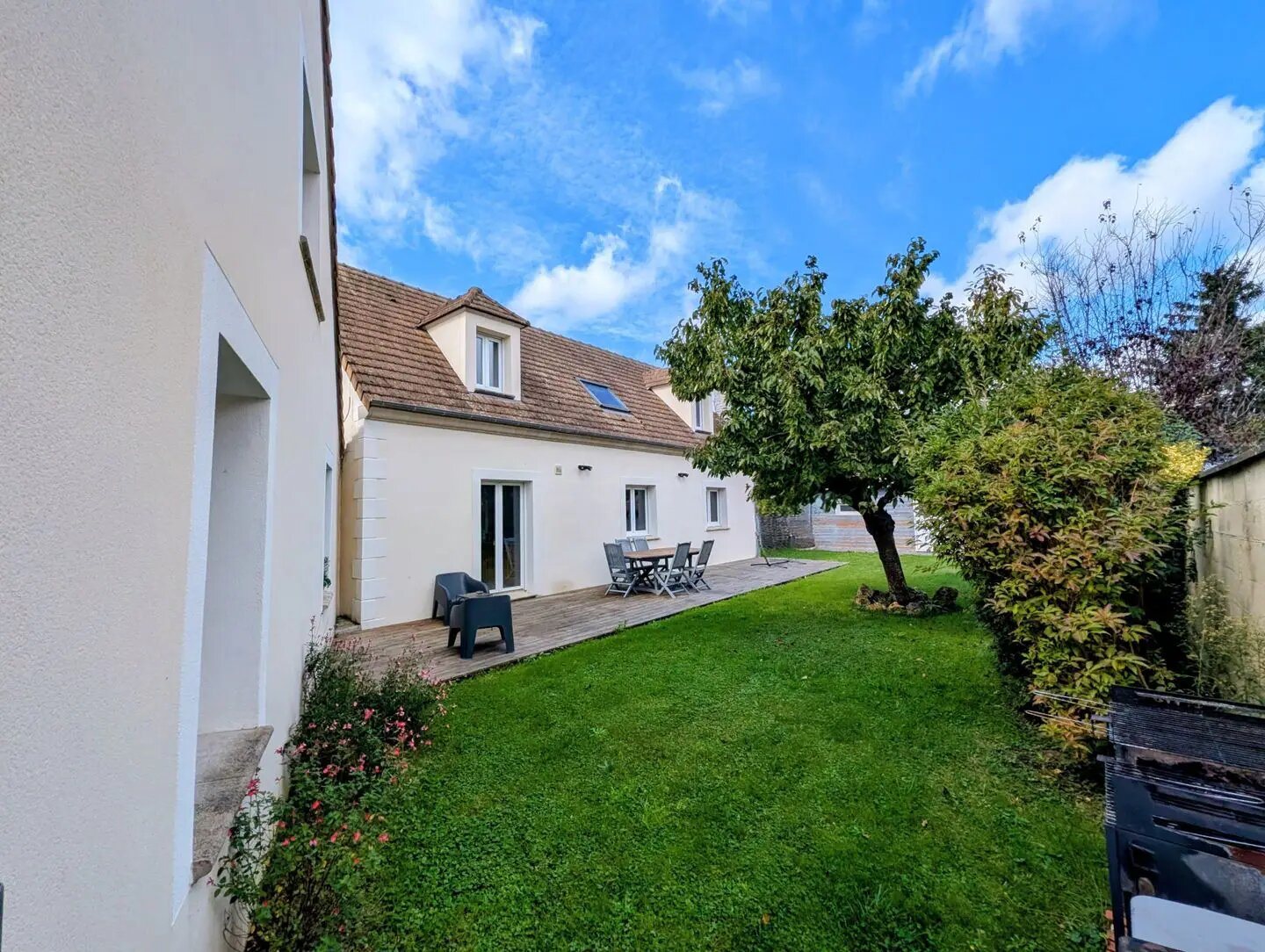 Maison à vendre, 246m², Bazainville