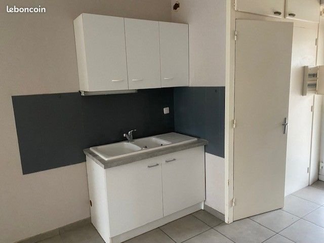 Appartement à louer, 75m², Attignat