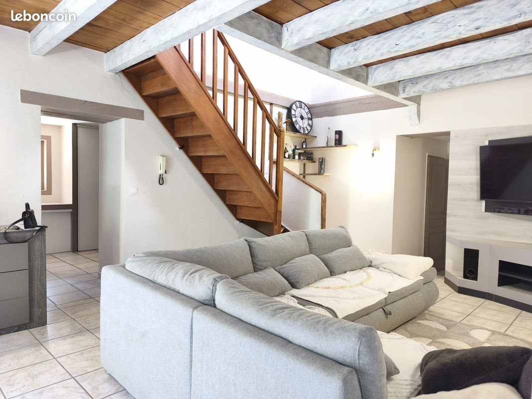 Maison à vendre, 115m², Mézériat