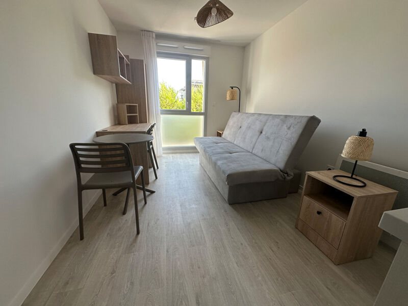 Appartement à louer, 18m², La Rochelle