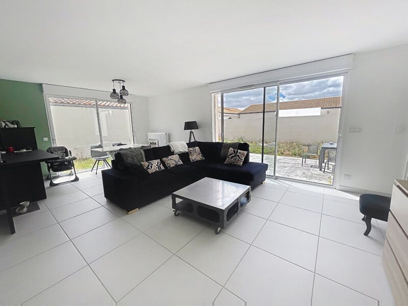 Maison à vendre, 82m², Ferrières