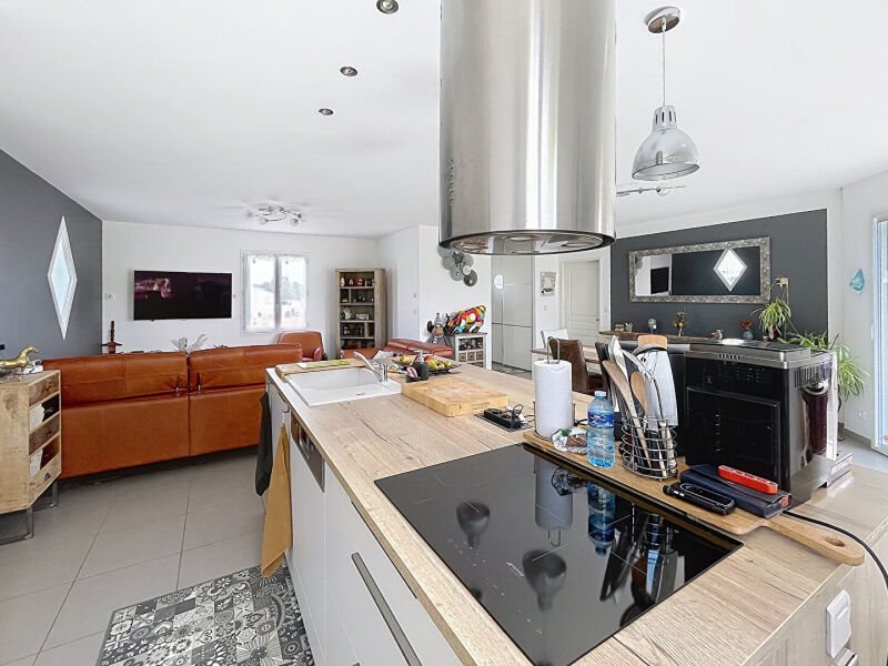 Maison à vendre, 108m², La Laigne
