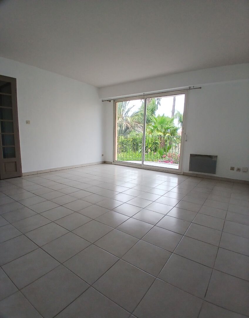Appartement à louer, 41m², Saint-Raphaël
