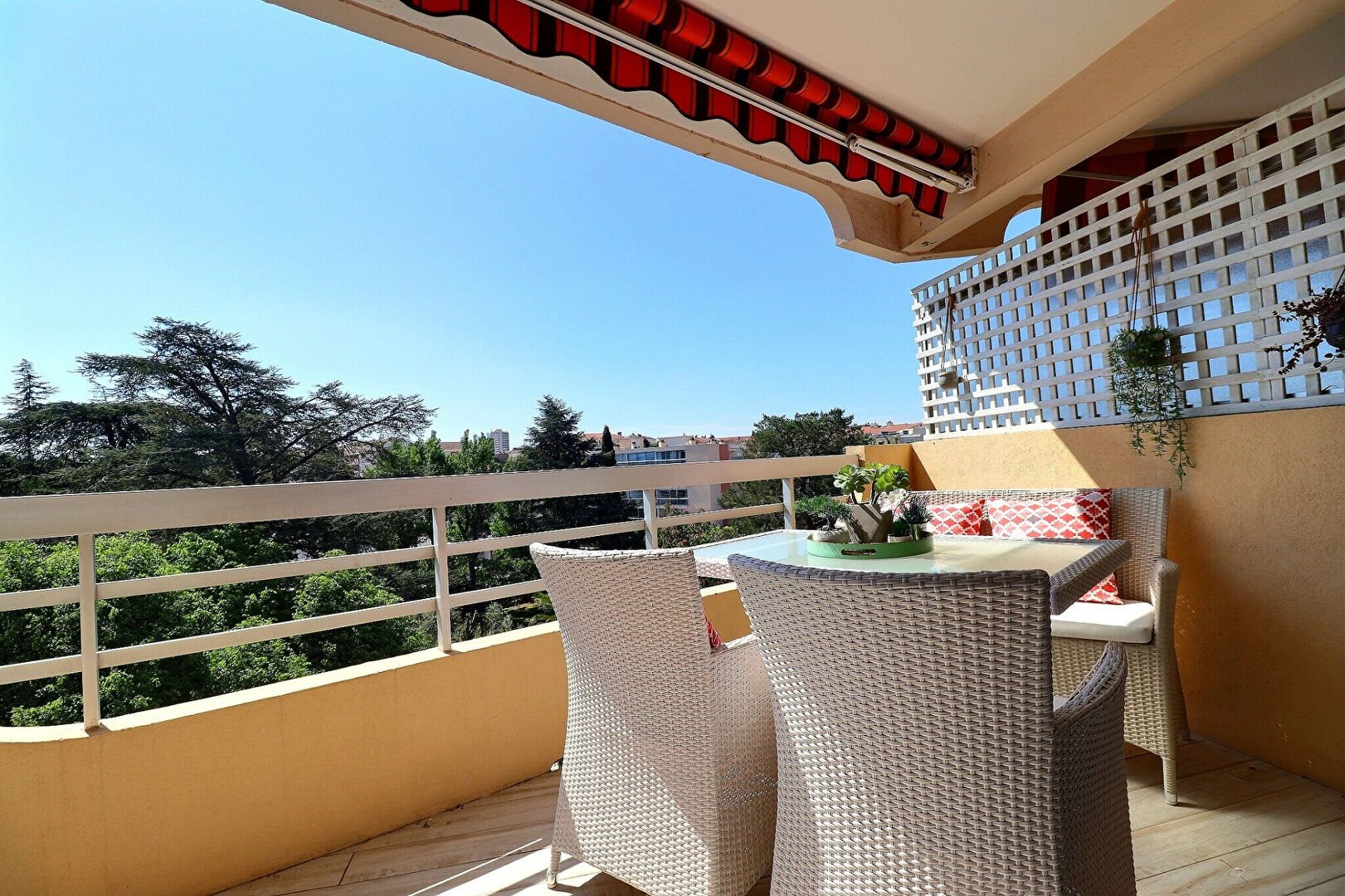 Appartement à vendre, 72m², Saint-Raphaël