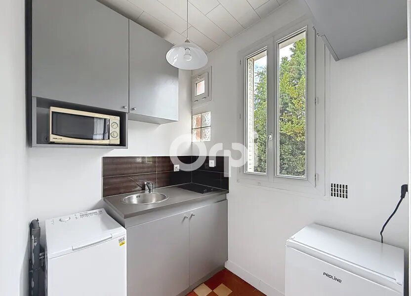 Appartement à louer, 18m², Clamart