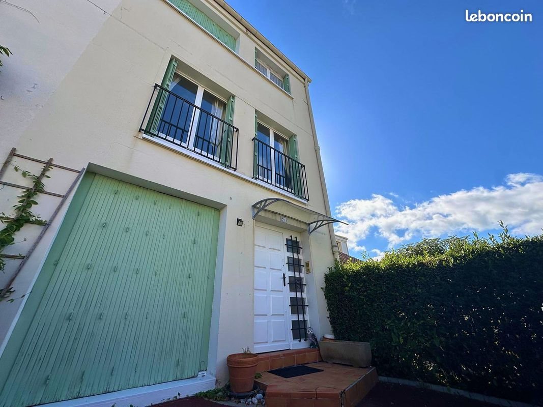 Maison à louer, 95m², Villepreux