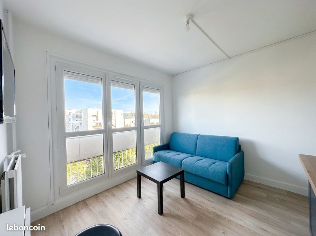 Appartement à louer, 16m², Plaisir