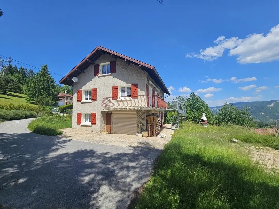 Maison à vendre, 176m², Avignon-lès-Saint-Claude