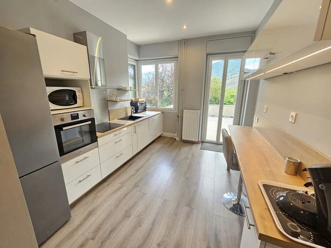 Maison à vendre, 170m², Vaux-lès-Saint-Claude
