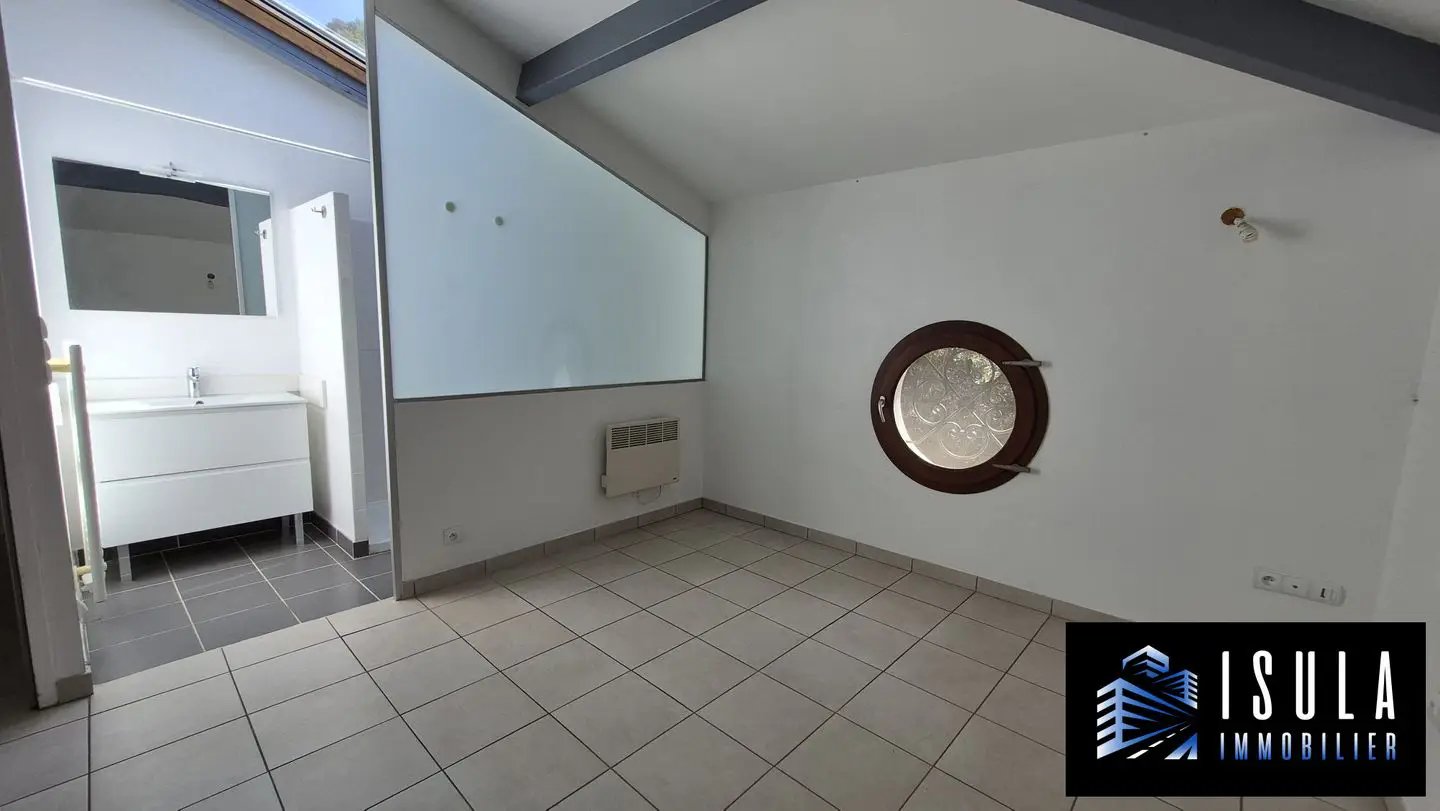 Appartement à louer, 90m², Cauro