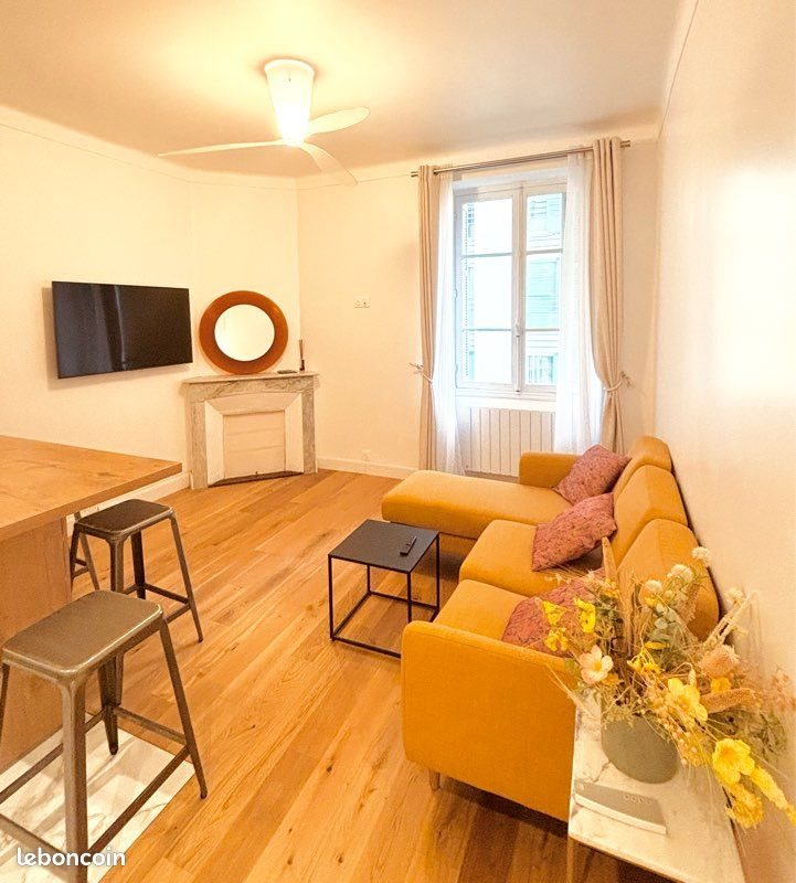 Appartement à louer, 55m², Ajaccio