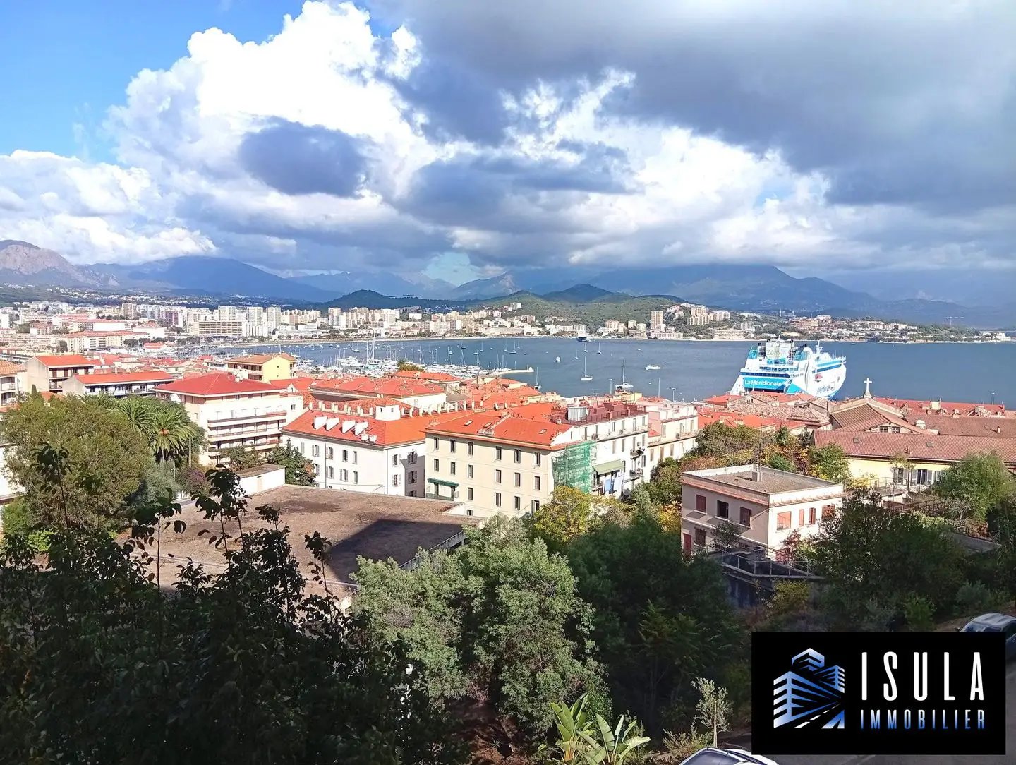 Appartement à louer, 35m², Ajaccio