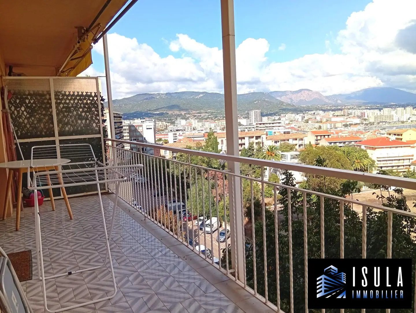 Appartement à louer, 35m², Ajaccio
