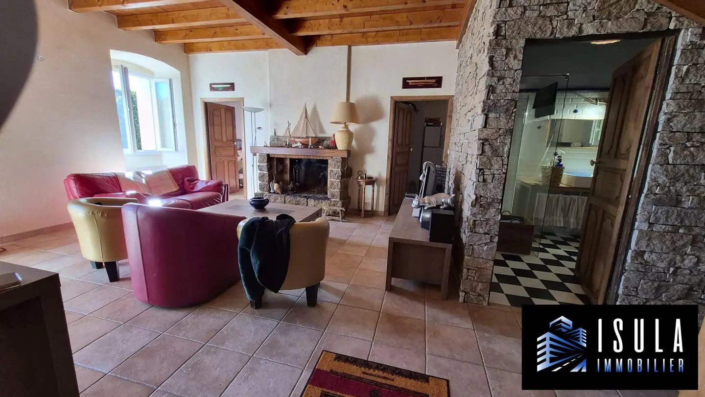 Maison à vendre, 132m², Albitreccia
