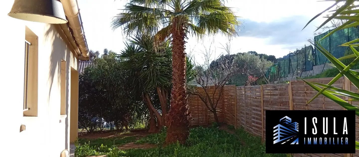 Appartement à louer, 72m², Peri