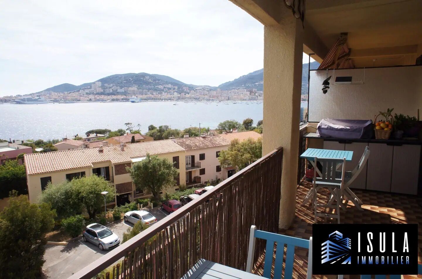 Appartement à louer, 92m², Ajaccio