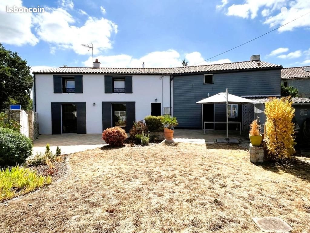 Maison à vendre, 197m², Saint-Fulgent