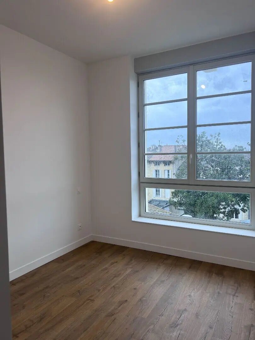 Appartement à louer, 65m², Libourne