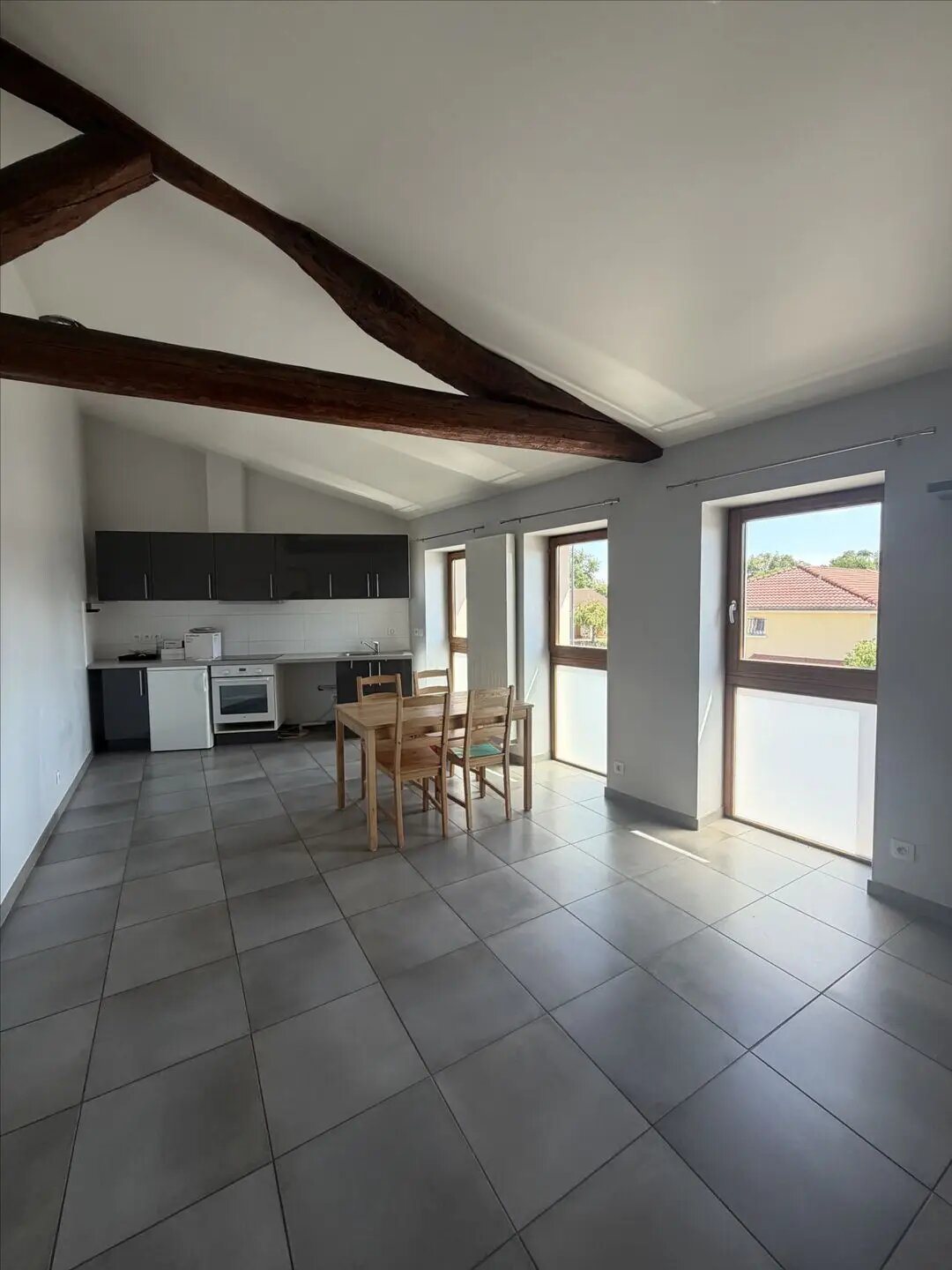 Appartement à louer, 64m², Brindas