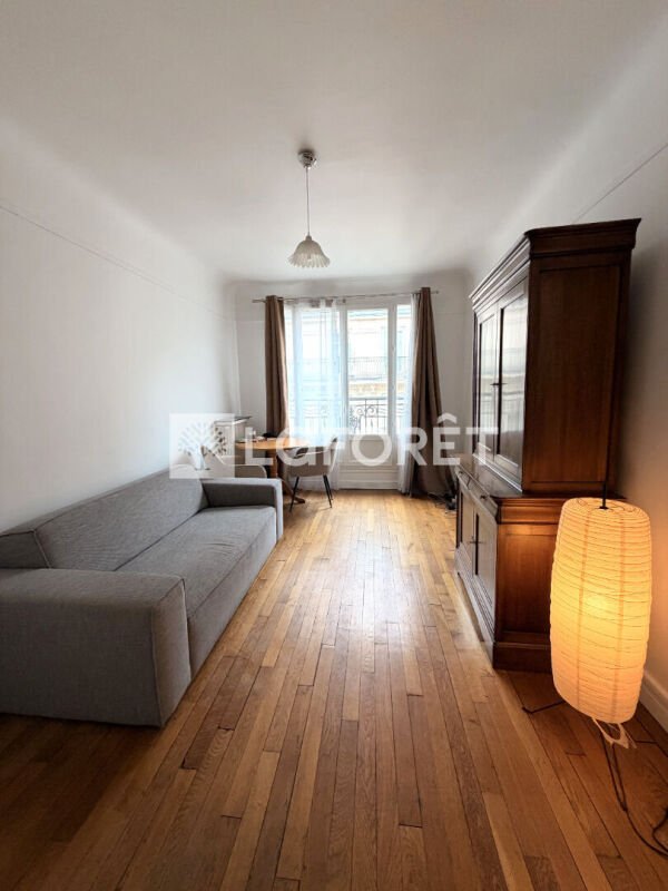 Appartement à louer, 40m², Paris 18ème