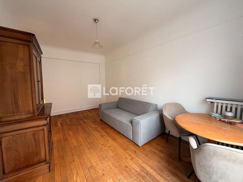 Appartement à louer, 40m², Paris 18ème