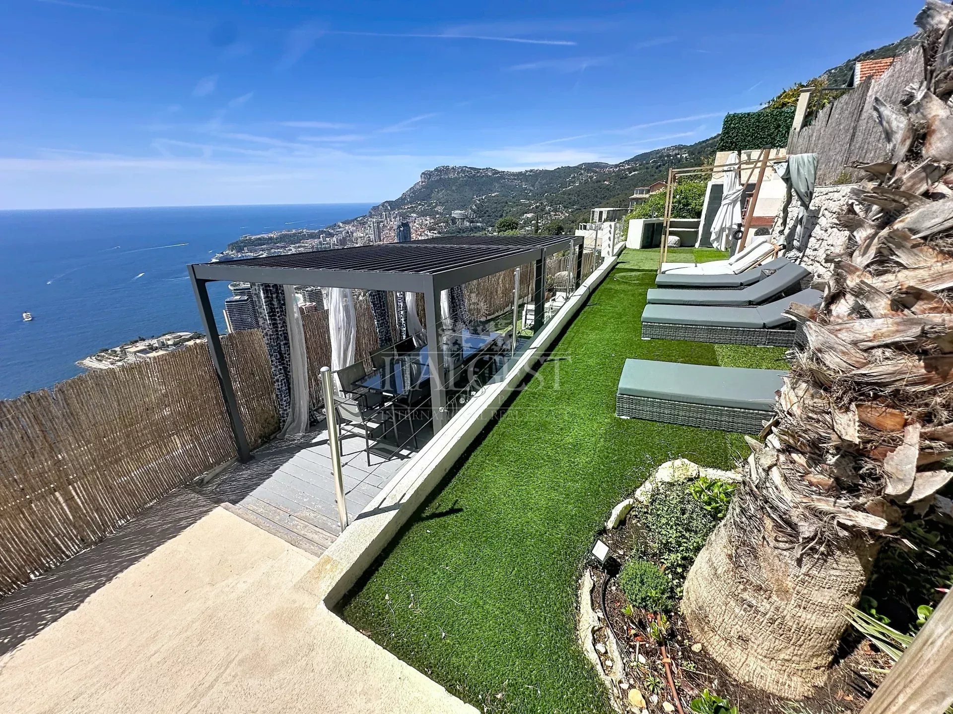 Maison à vendre, 200m², Roquebrune-Cap-Martin