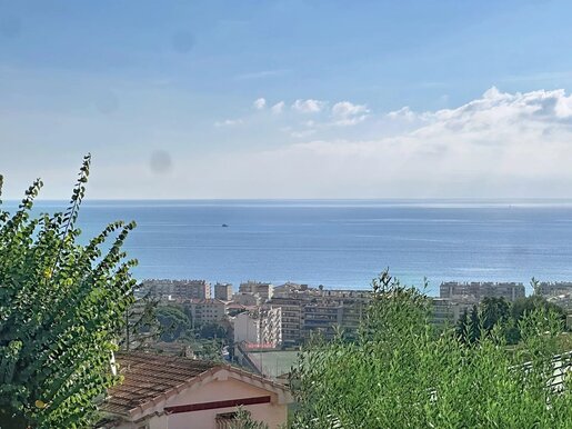 Appartement 3 pièces 75 m² · à Roquebrune-Cap-Martin · 75 m² · 650 000 €