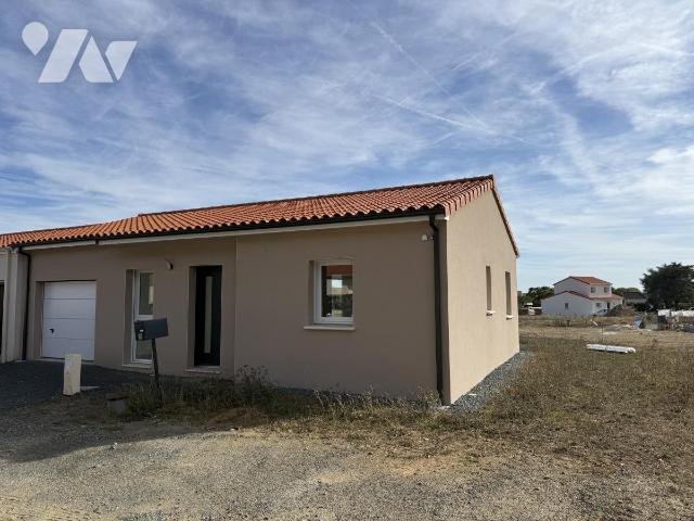 Maison à louer, 62m², Beaupréau
