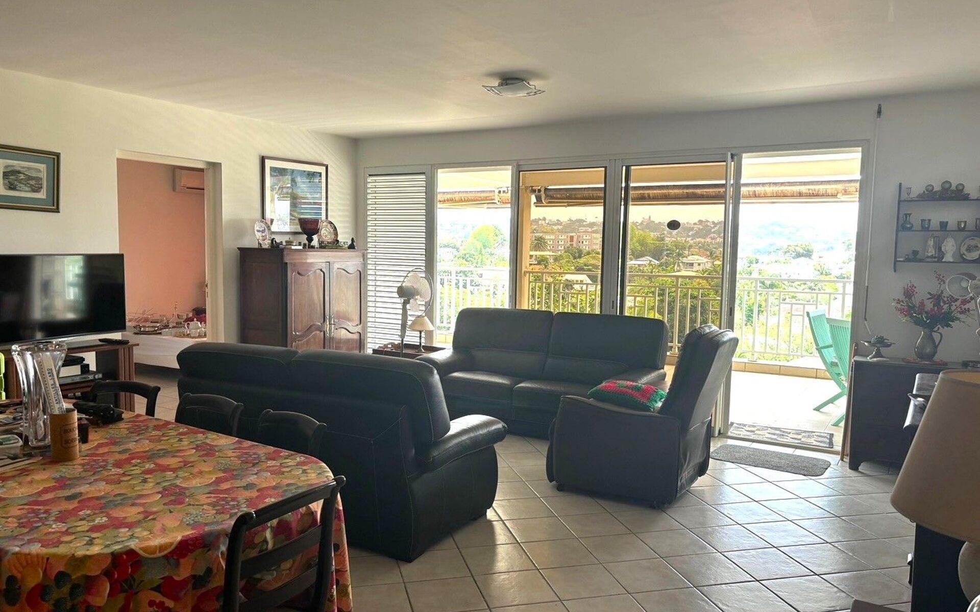 Appartement à vendre, 140m², Fort-de-France