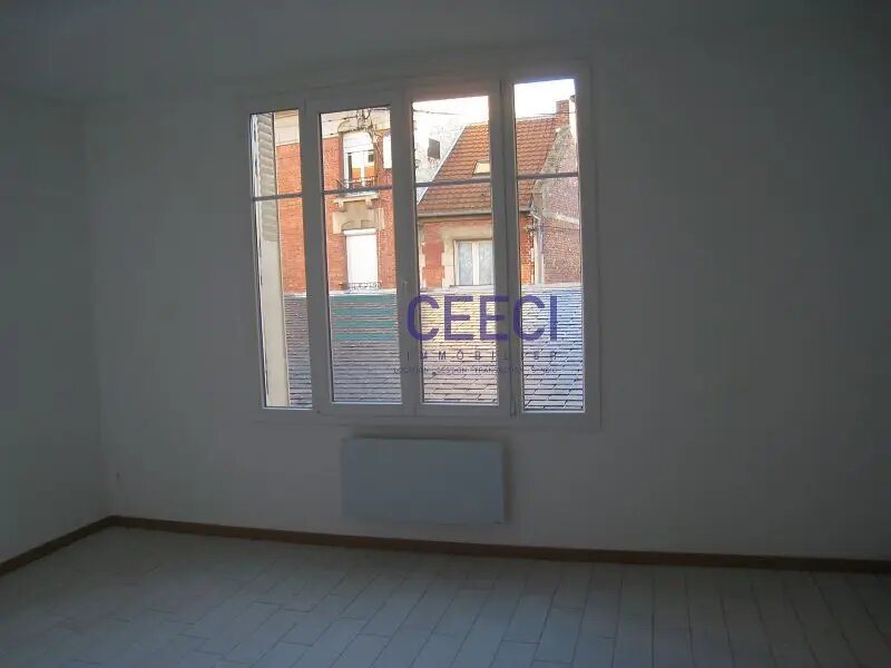 Appartement à louer, 21m², Belleu