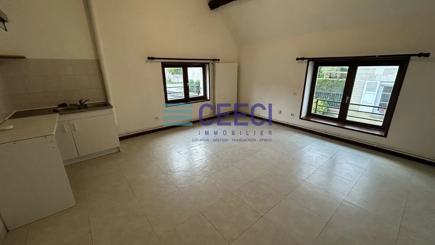 Maison à louer, 54m², Ambleny