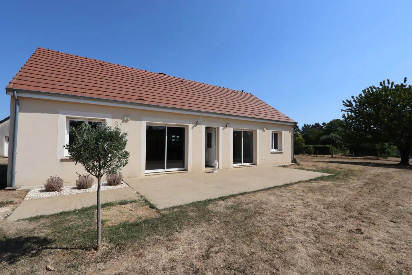 Maison à louer, 108m², Varennes-lès-Narcy